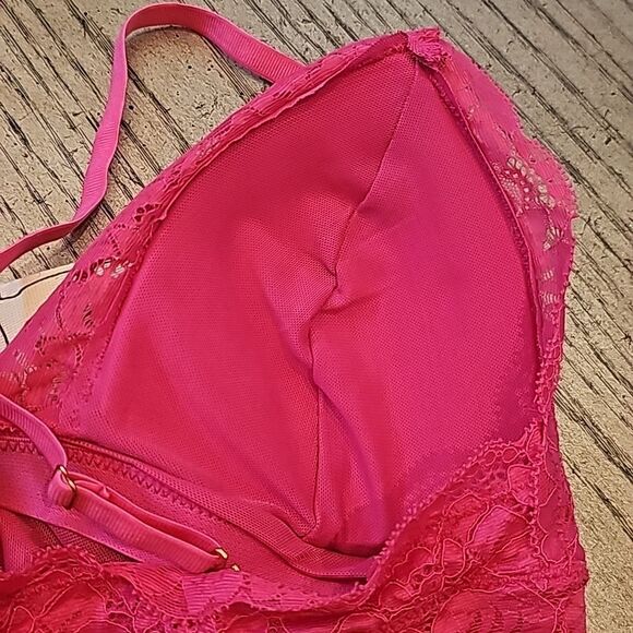 Lacy pink floral bra letter M NWT Fushicia - Picture 7 of 8